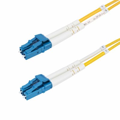 StarTech.com 15 Meter LWL Patchkabel LC LC (UPC) Singlemode OS2 Duplex, 9/125µm, 10Gbit, Biegeunempfindlich, Geringe Einfügedämpfung, LSZH Glasfaserkabel