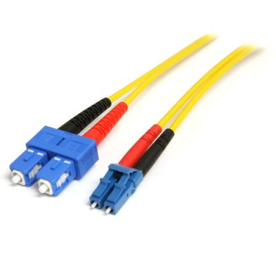 StarTech.com 7m Singlemode 9/125 Duplex LC auf SC LWL / Glasfaser-Netzwerkkabel - Gelb