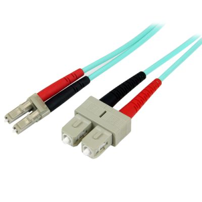 StarTech.com 2m OM3 LWL Patchkabel - Zipcord Multimode - Glasfaserkabel LC/UPC auf SC/UPC - Vollduplex 50/125µm SFP/Optisches Kabel - 100G Optical Lichtleiterkabel - LSZH Lichtwellenleiter - LOMMF/VCSEL, <0.3dB IL